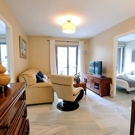 Acogedor Apartamento Junto A Calle Larios By Renthas Apartment Malaga Ngoại thất bức ảnh
