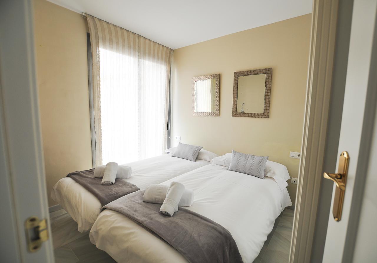 Acogedor Apartamento Junto A Calle Larios By Renthas Apartment Malaga Ngoại thất bức ảnh